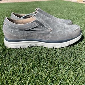 Skechers Men's Olmos Gray Relaxed Fit Memory Foam Shoes Size 11